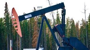 Canadian heavy oil price falls, selling at largest discount in 18 months