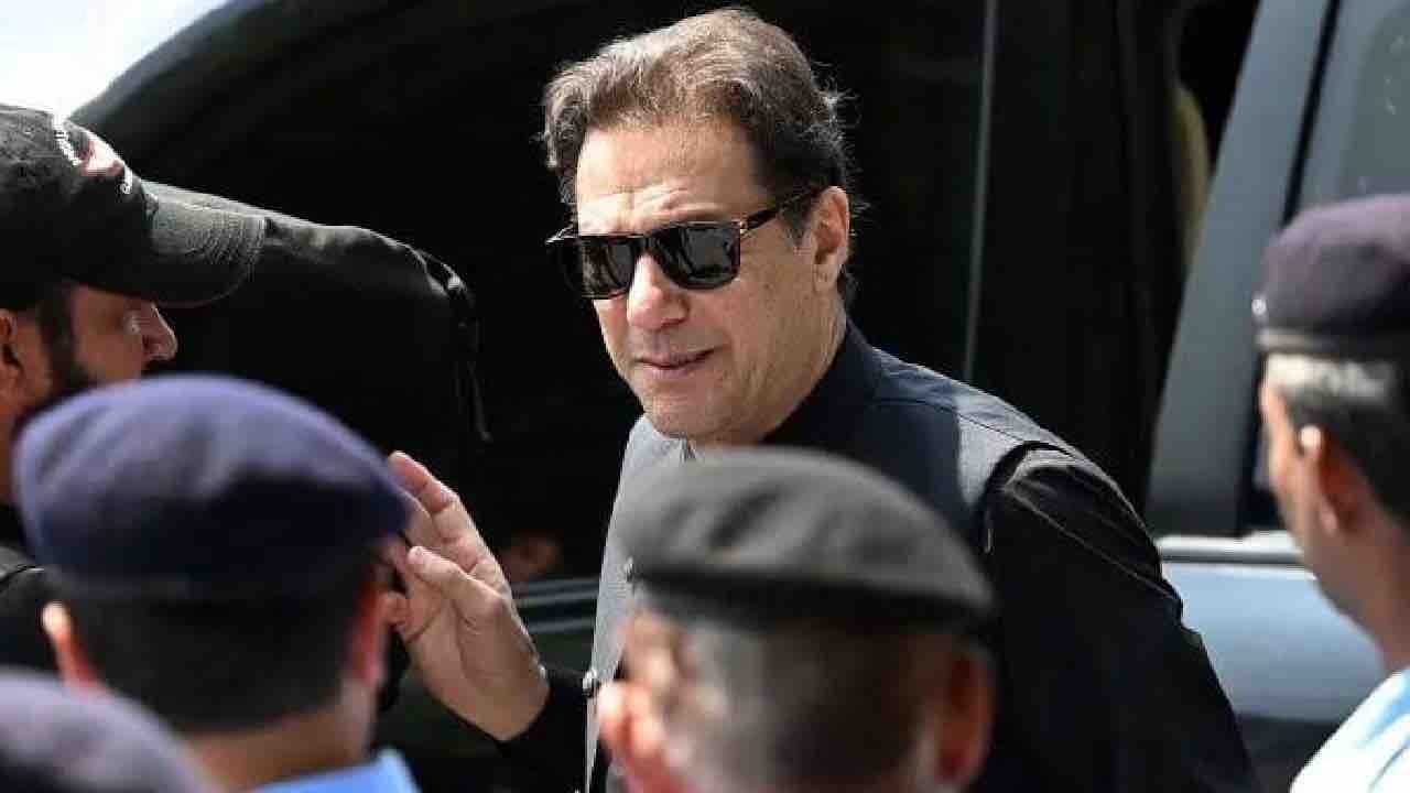 Imran Khan’s Eye Health: Personal Physician Raises Serious Concerns