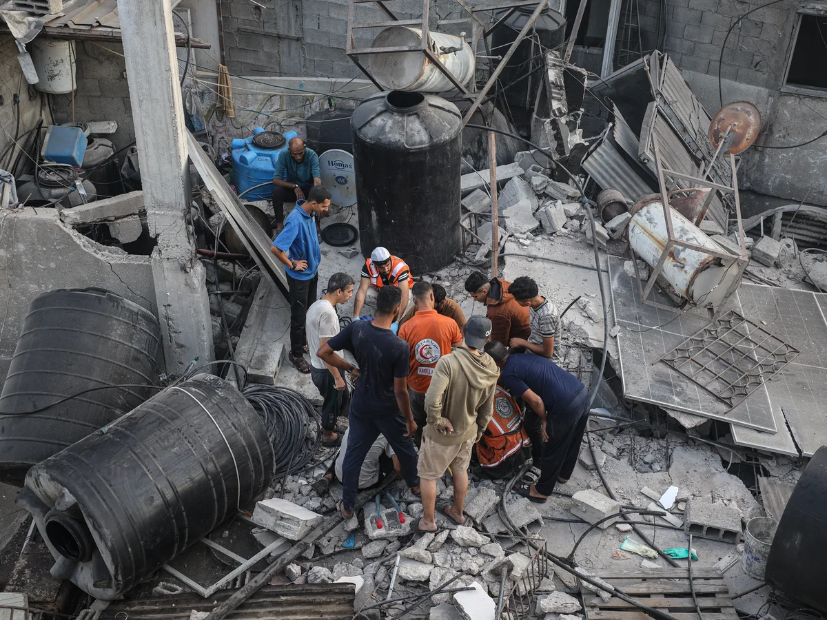 Deadly Strikes in Gaza: 30 Palestinians Killed Amid Ceasefire Hopes