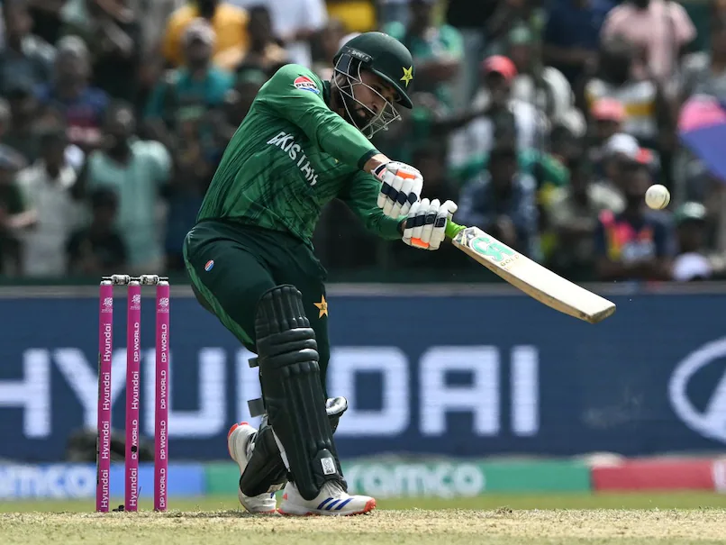 Pakistan Overcomes Netherlands’ 147-Run Target in a Nail-Biting Match in Colombo